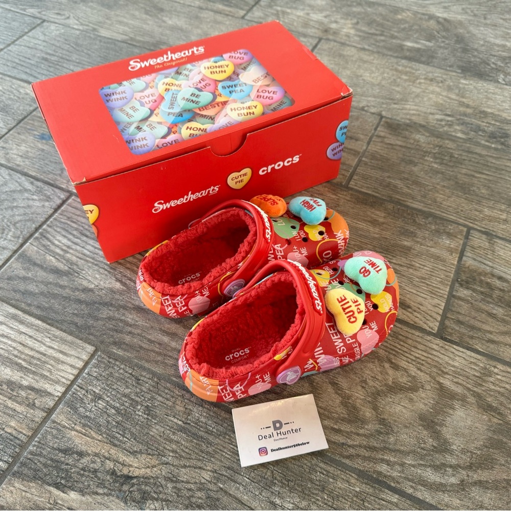 Brand New Limi Version Crocs “Sweethearts” Kids Lined Clog - Picture 2 of 11